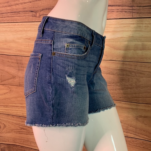 Time & Tru short blue Jean bottoms s true medium wash denim summer fringe sz 6 - Picture 14 of 15